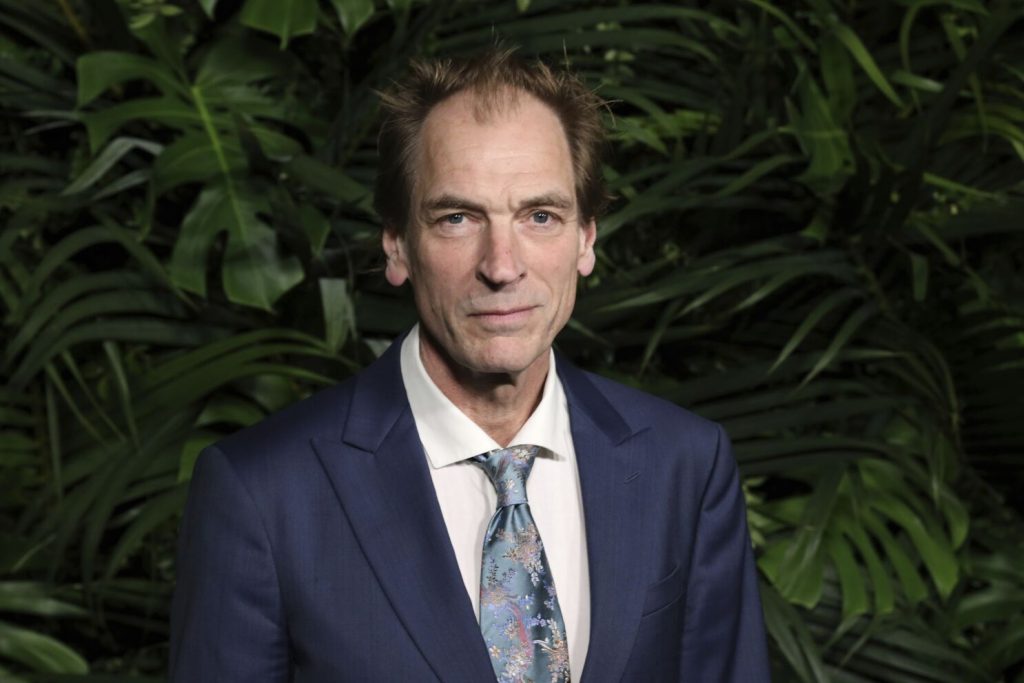 julian sands habermeydan