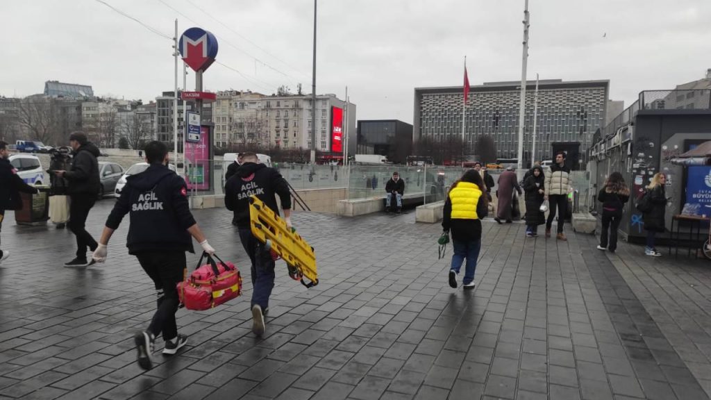 taksim metro habermeydan