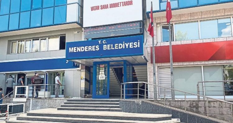 CHPli Menderes Belediyesinde altin vurgunu Habermeydan