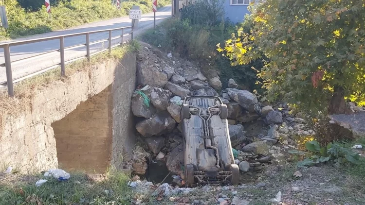 sinop ta dereye ucan aracta 1 i bebek 4 kisi yaralandi habermeydan