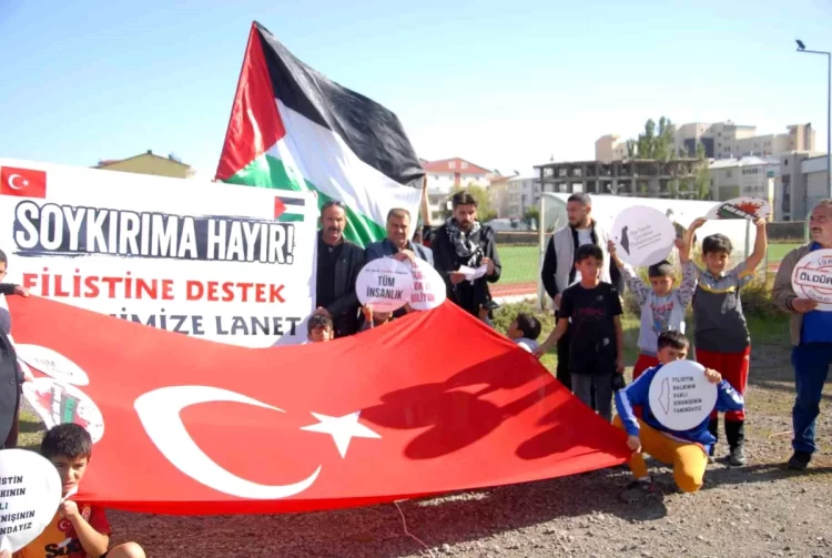 mus bulanik ta israil in filistin e saldirilari protesto edildi habermeydan