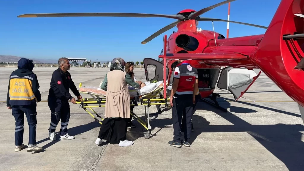 mus ta ambulans helikopter 1 yasindaki damla bebek icin havalandi habermeydan