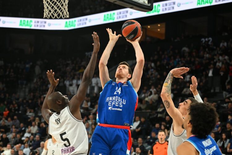 anadolu efes 84–93 paris basketbol habermeydan