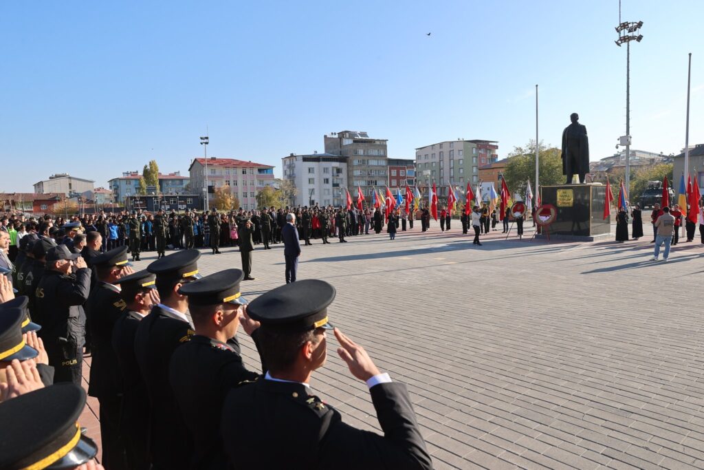 mus ta 10 kasim ataturk u anma toreni duzenlendi habermeydan