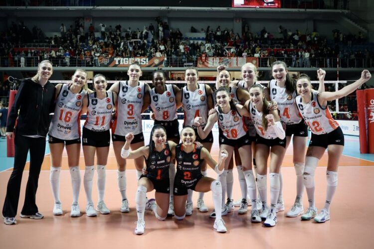 eczacibasi dynavit fenerbahce medicana yi karar setinde devirdi habermeydan