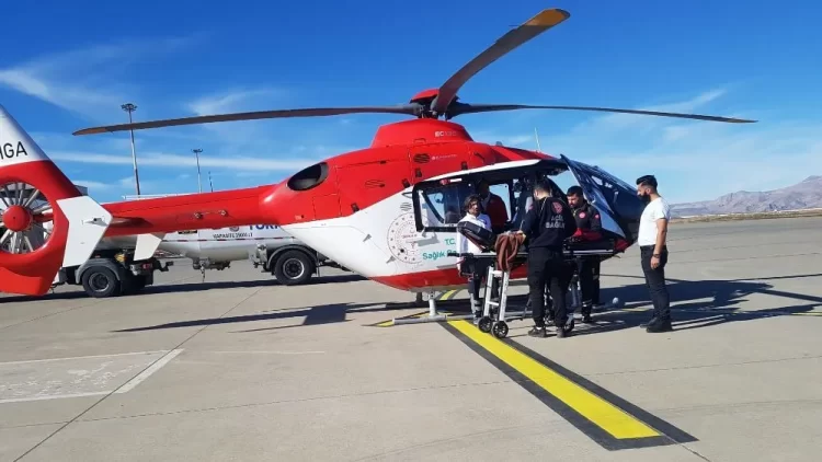 mus ta ambulans helikopter yenidogan bebek icin havalandi habermeydan