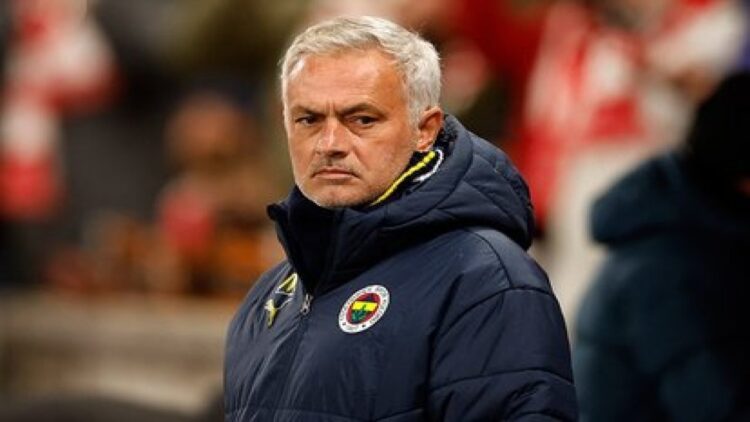 fenerbahce de jose mourinho pfdk ya sevk edildi habermeydan