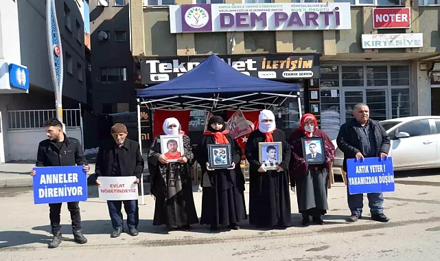 muslu annelerin evlat nobeti kararlilikla suruyor01 habermeydan